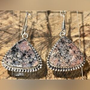 Honey Dendritic Agate Earrings 1 7/8”